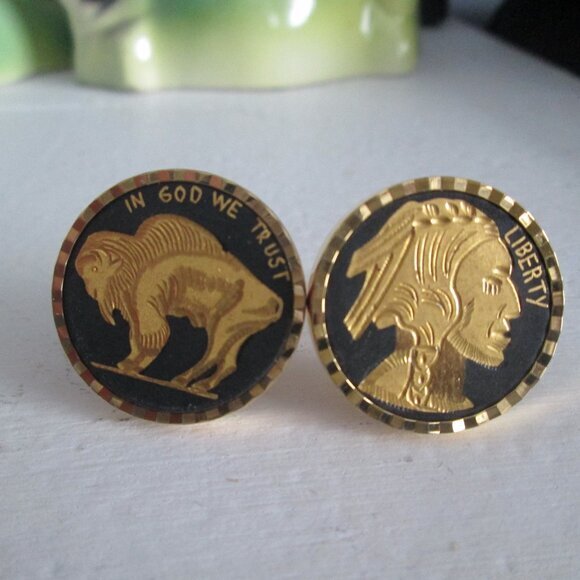 Vintage Cufflinks Round‎ Bison Buffalo Indian Head Diamond Cut Cufflinks - Picture 1 of 6